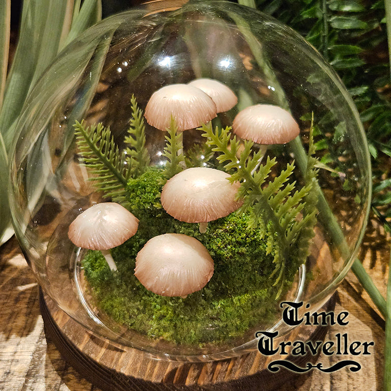 Medium Mushroom Globe r0030
