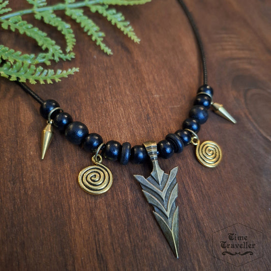 Dark Woodlands arrow - Necklace