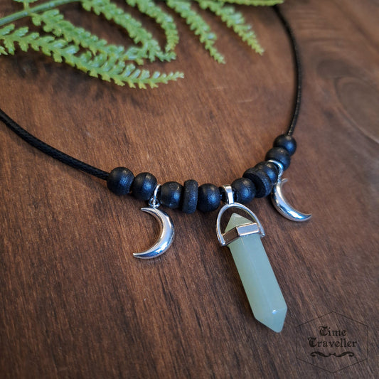 Dark Woodlands green stone - Necklace