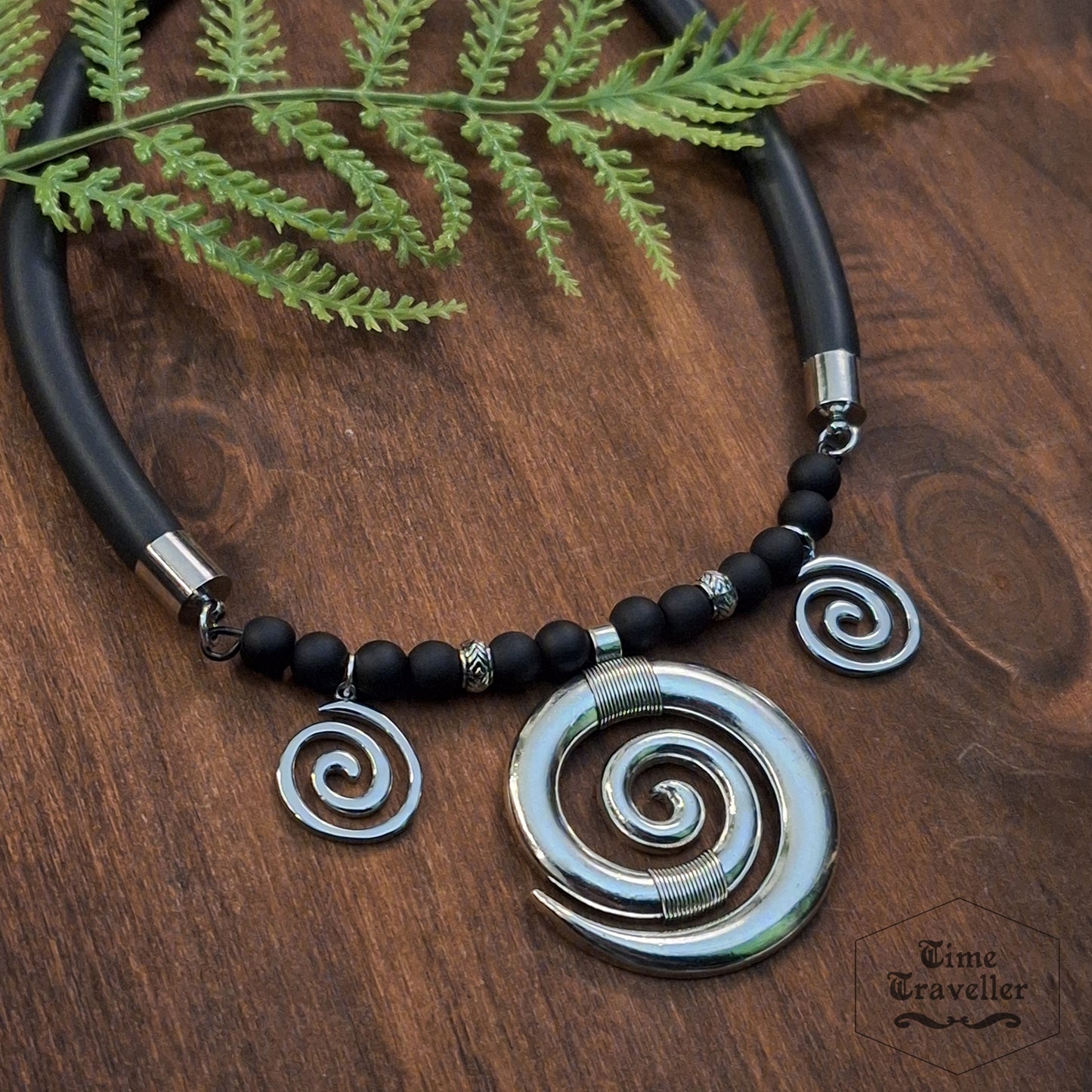 Dark Magic silver Swirl matt  A010- Necklace