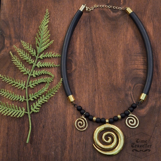 Dark Magic Gold Swirl matt A007- Necklace