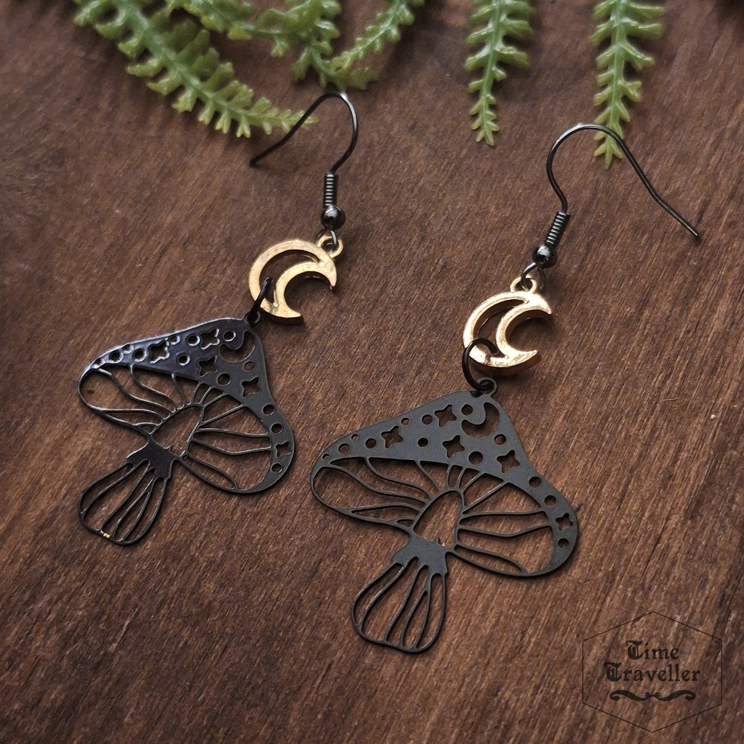 Witching Hour black mushroom - Earrings