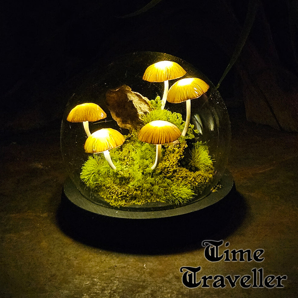 Small Mushroom Globe r0013