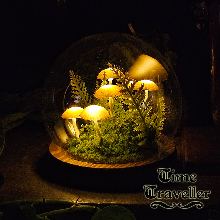 Medium Mushroom Globe r0030