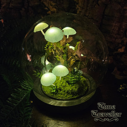 Big Mushroom Globe r0048