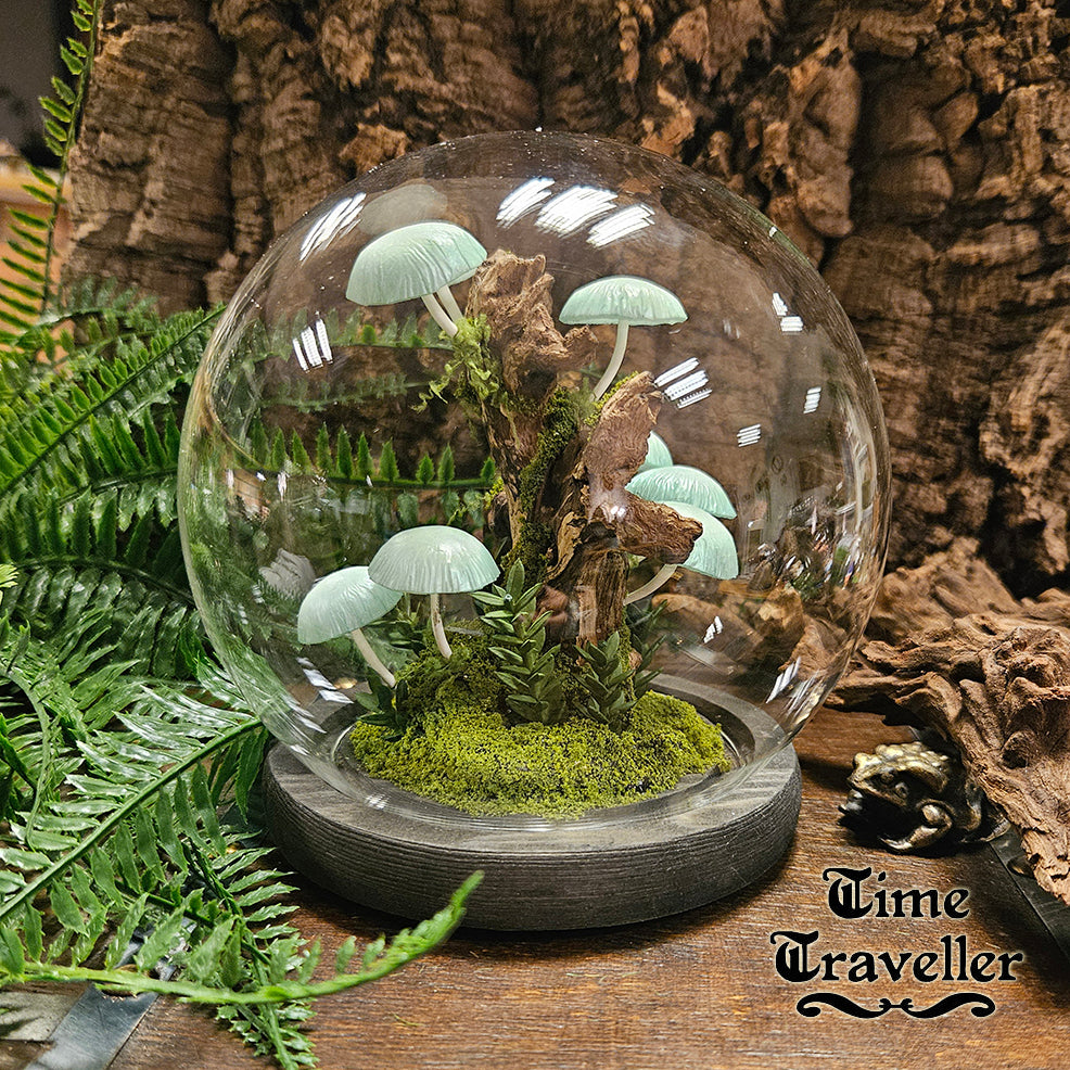 Big Mushroom Globe r0048